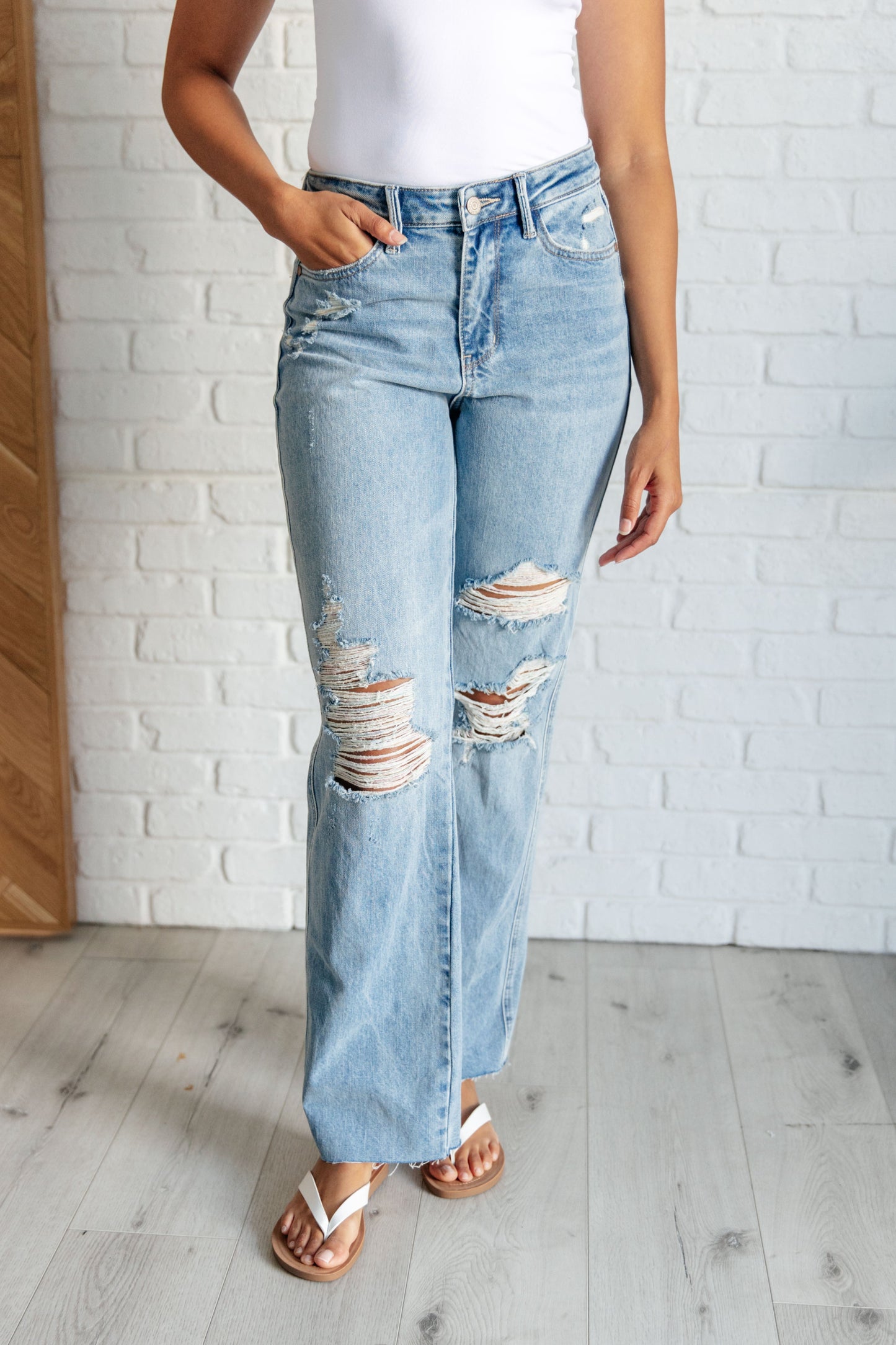 Judy Blue Ramona High Rise Rigid Magic Jeans