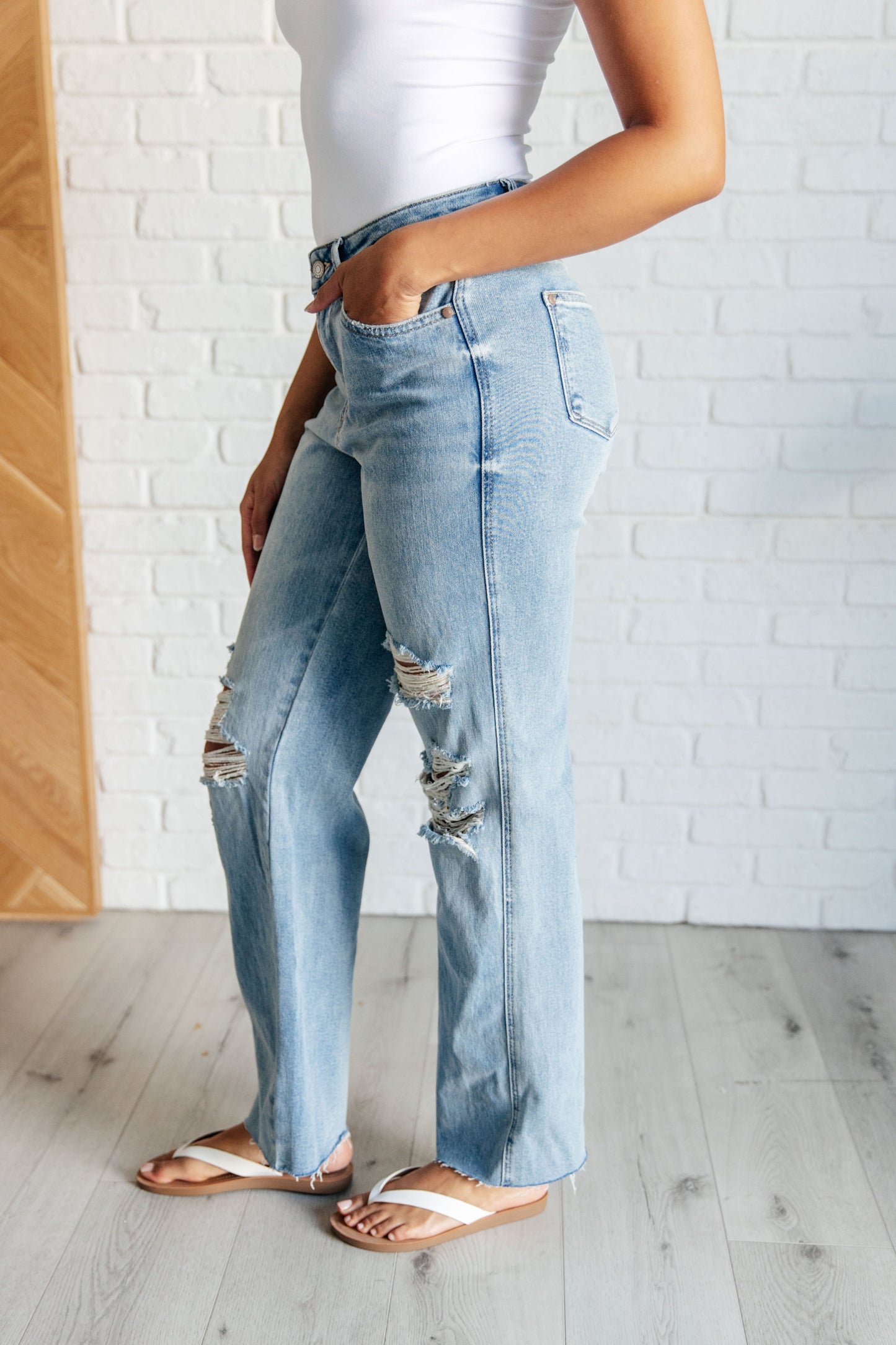 Judy Blue Ramona High Rise Rigid Magic Jeans