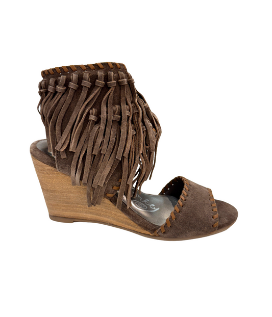Naughty Monkey True Fringe Wedge in Taupe