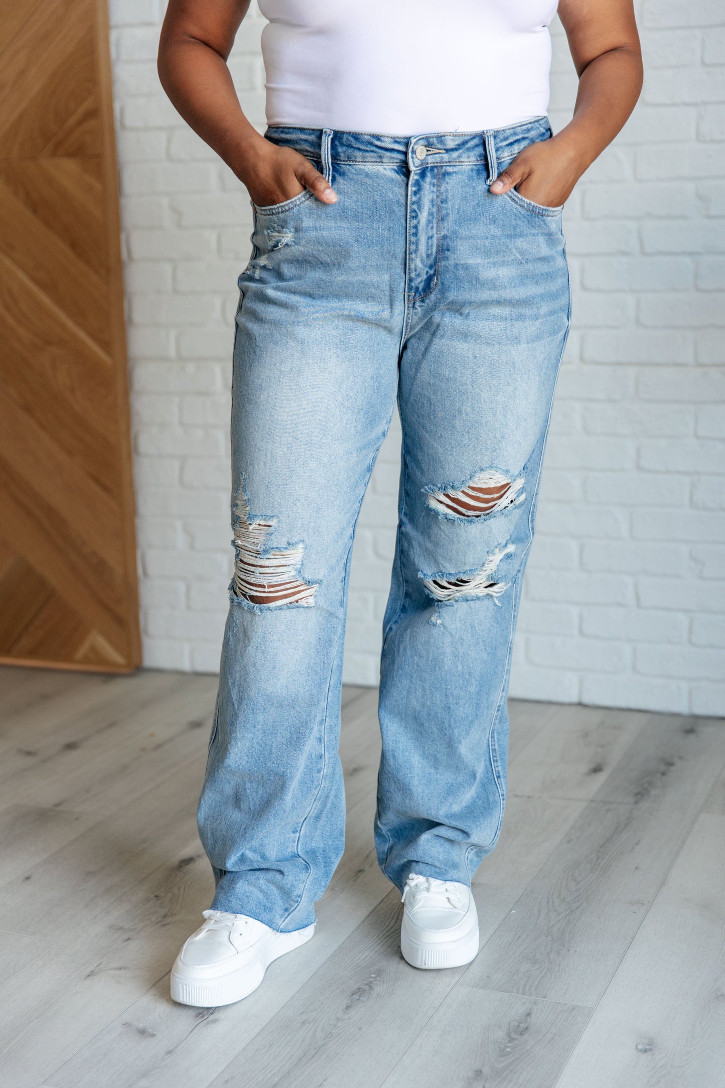 Judy Blue Ramona High Rise Rigid Magic Jeans