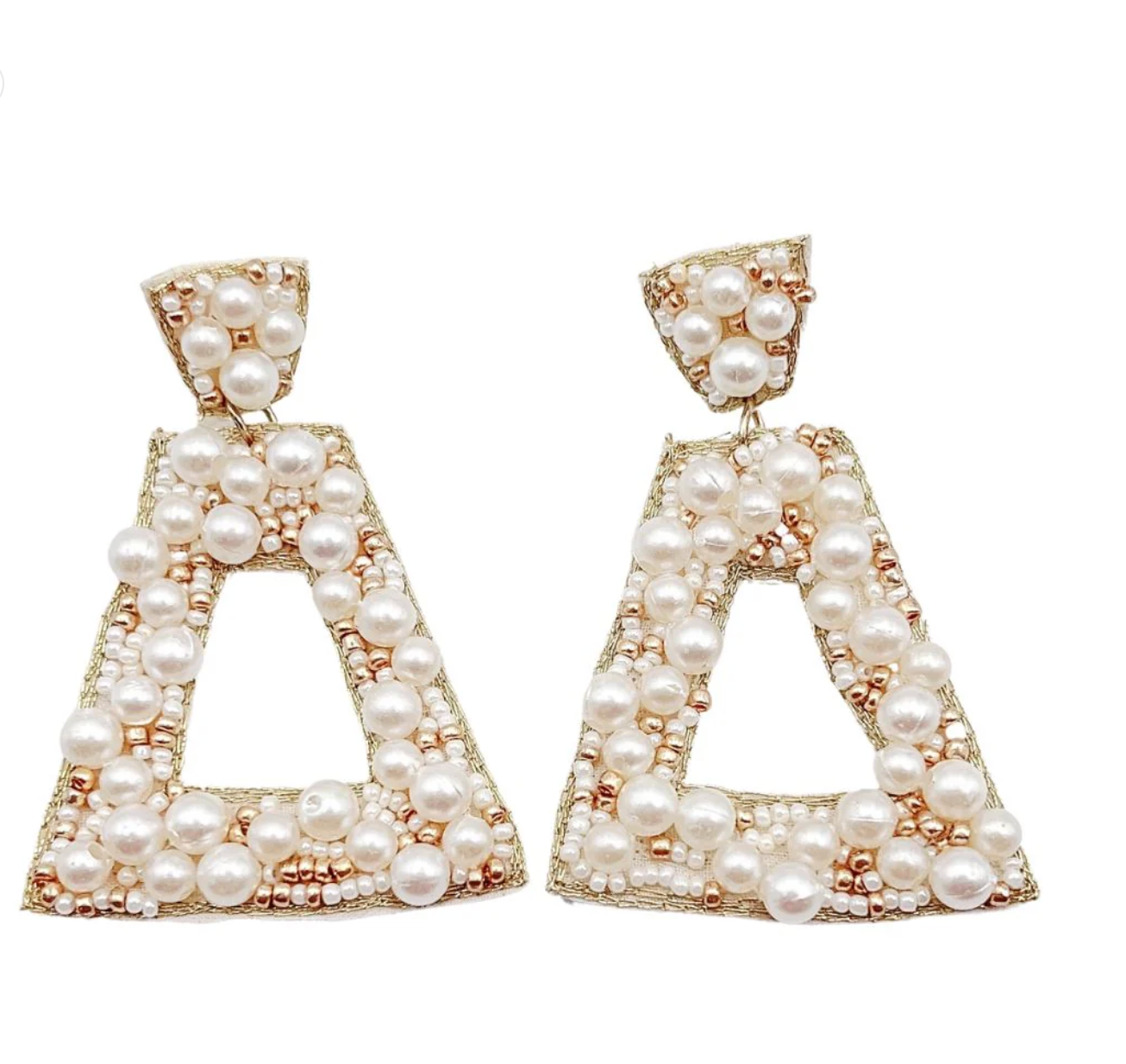 Penelope Pearl Earrings