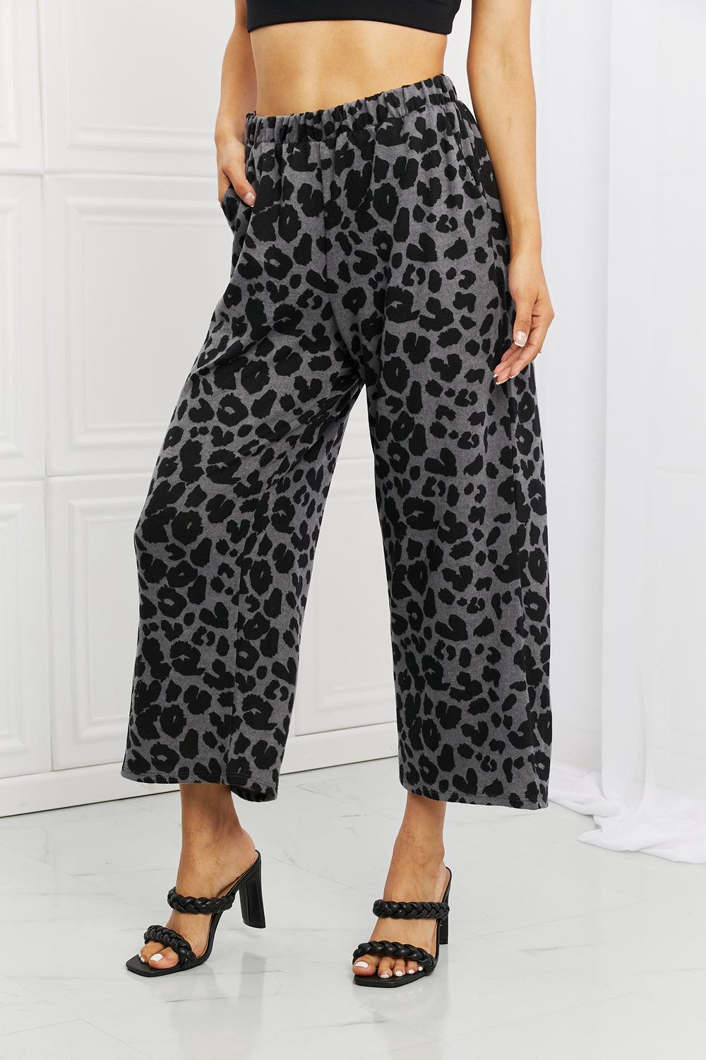 BOMBOM Stay Cozy Pattern Wide Leg Pants - The Fiery Jasmine