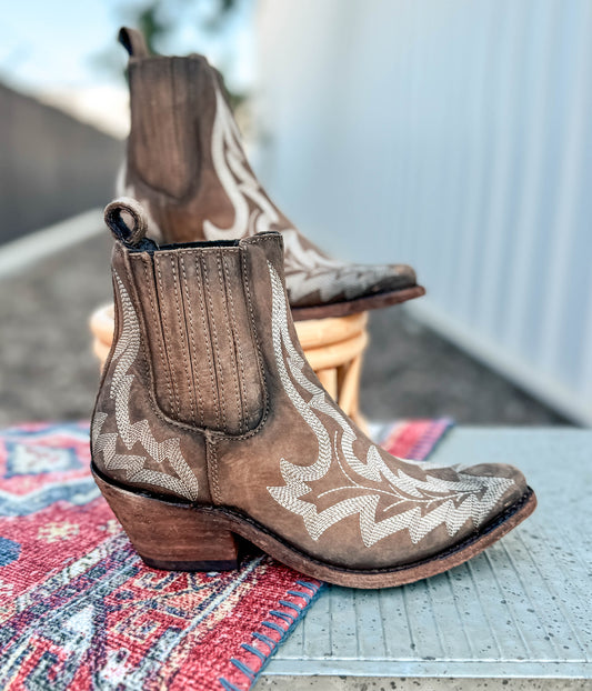 Simone Stitched Ankle Boot in Brown