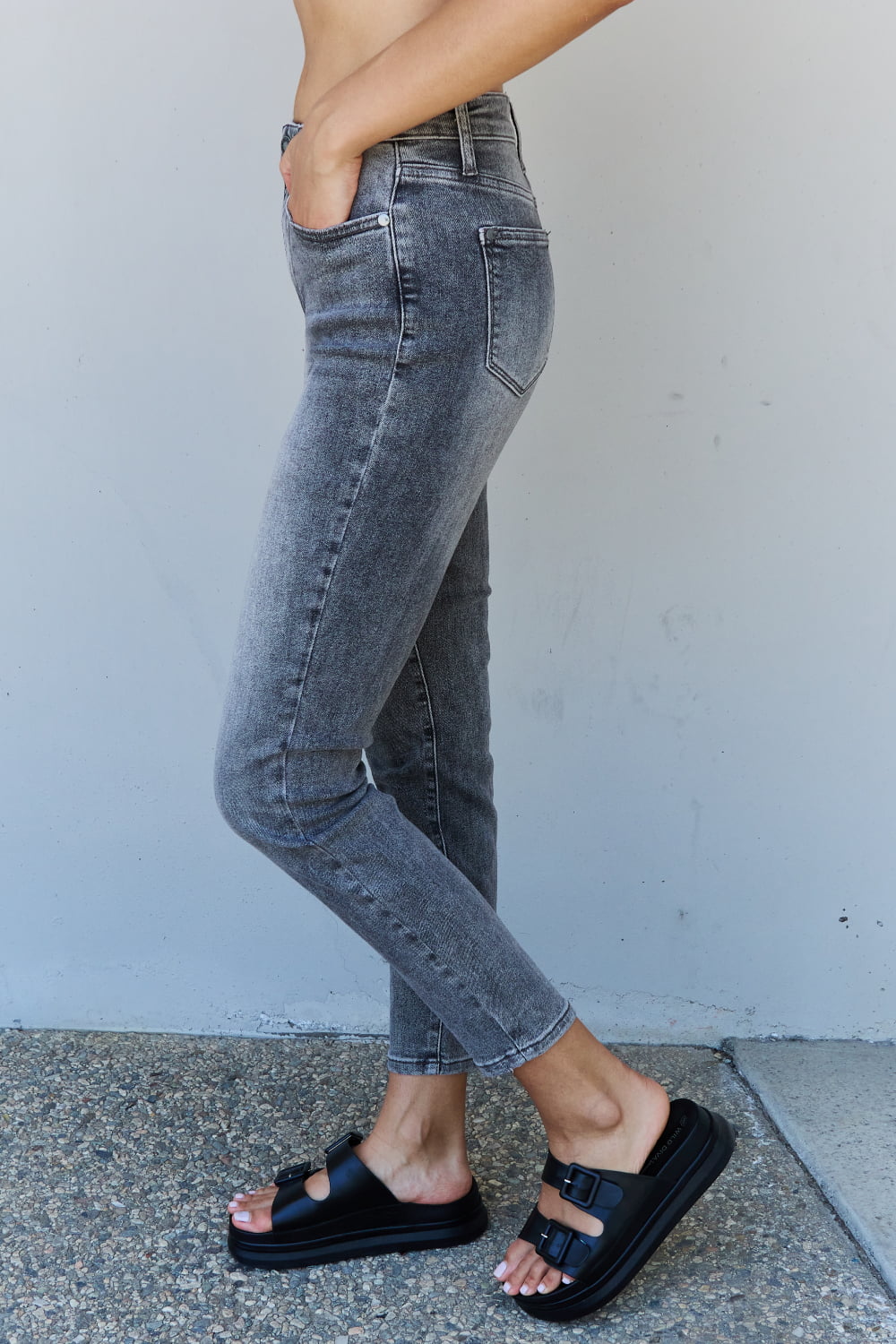Judy Blue Racquel High Waisted Stone Wash Slim Fit Jeans
