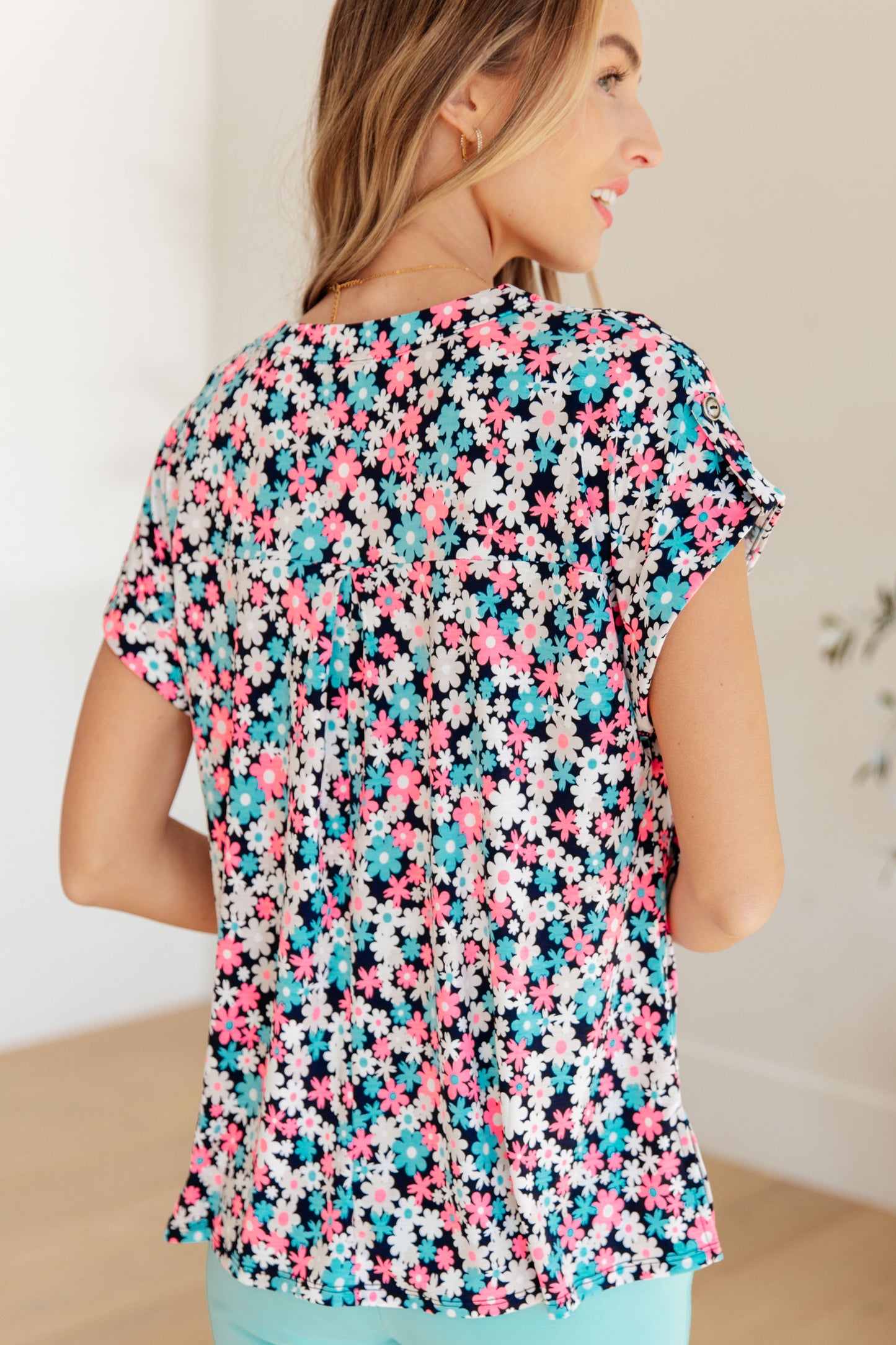 Dear Scarlett Lizzy Cap Sleeve in Navy and Hot Pink Floral