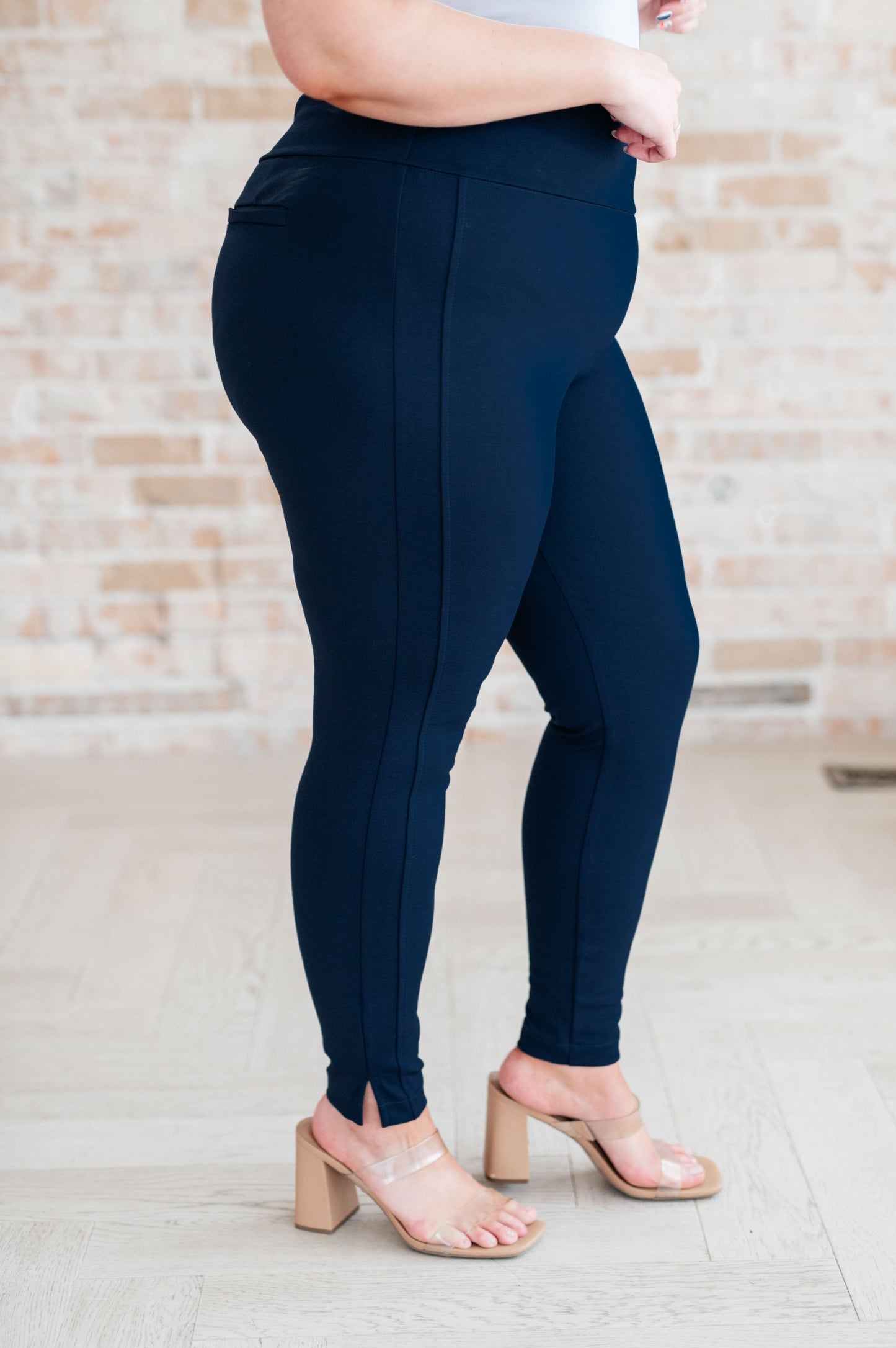Dear Scarlett Magic Skinny Pants in Twelve Colors