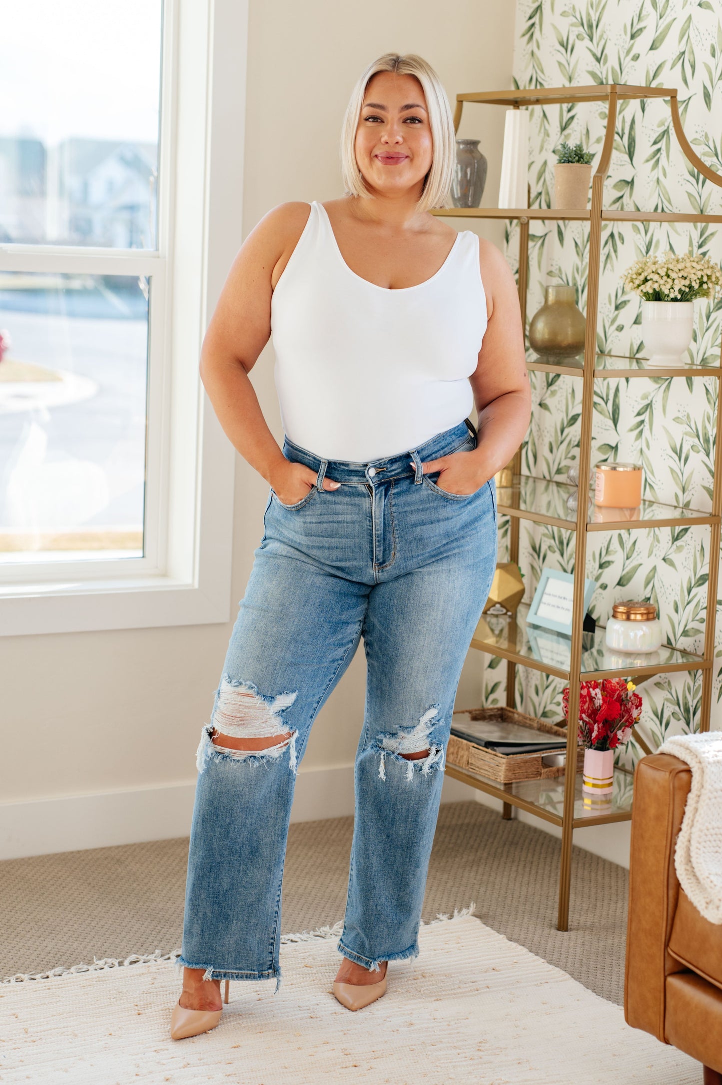 Judy Blue Rose High Rise 90's in Light Wash