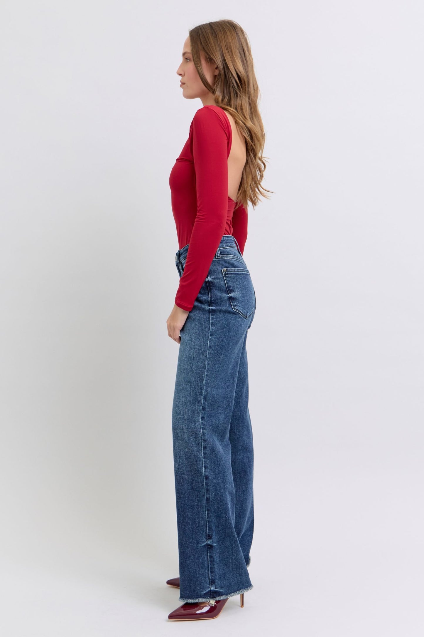 Leo Judy Blue Raw Hem Mid Rise Jeans