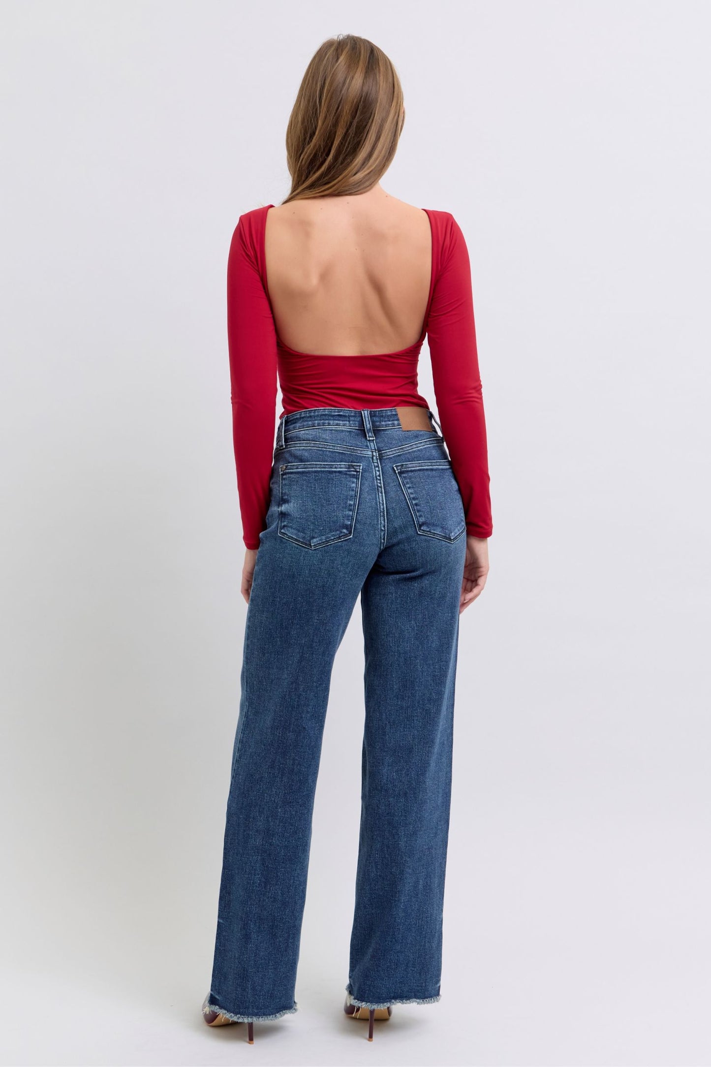 Leo Judy Blue Raw Hem Mid Rise Jeans