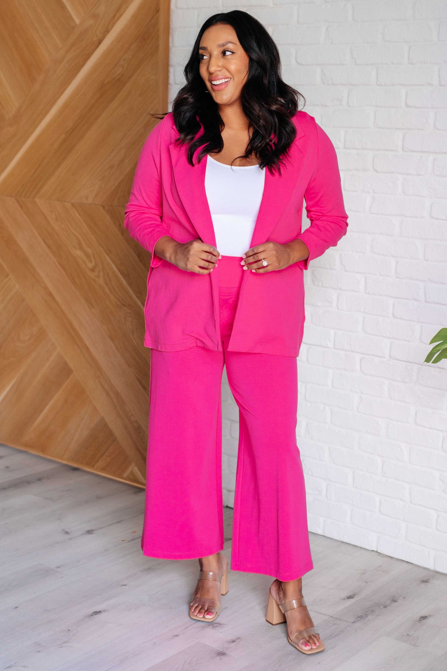 Dear Scarlett Magic Wide Leg Crop Pants in Hot Pink