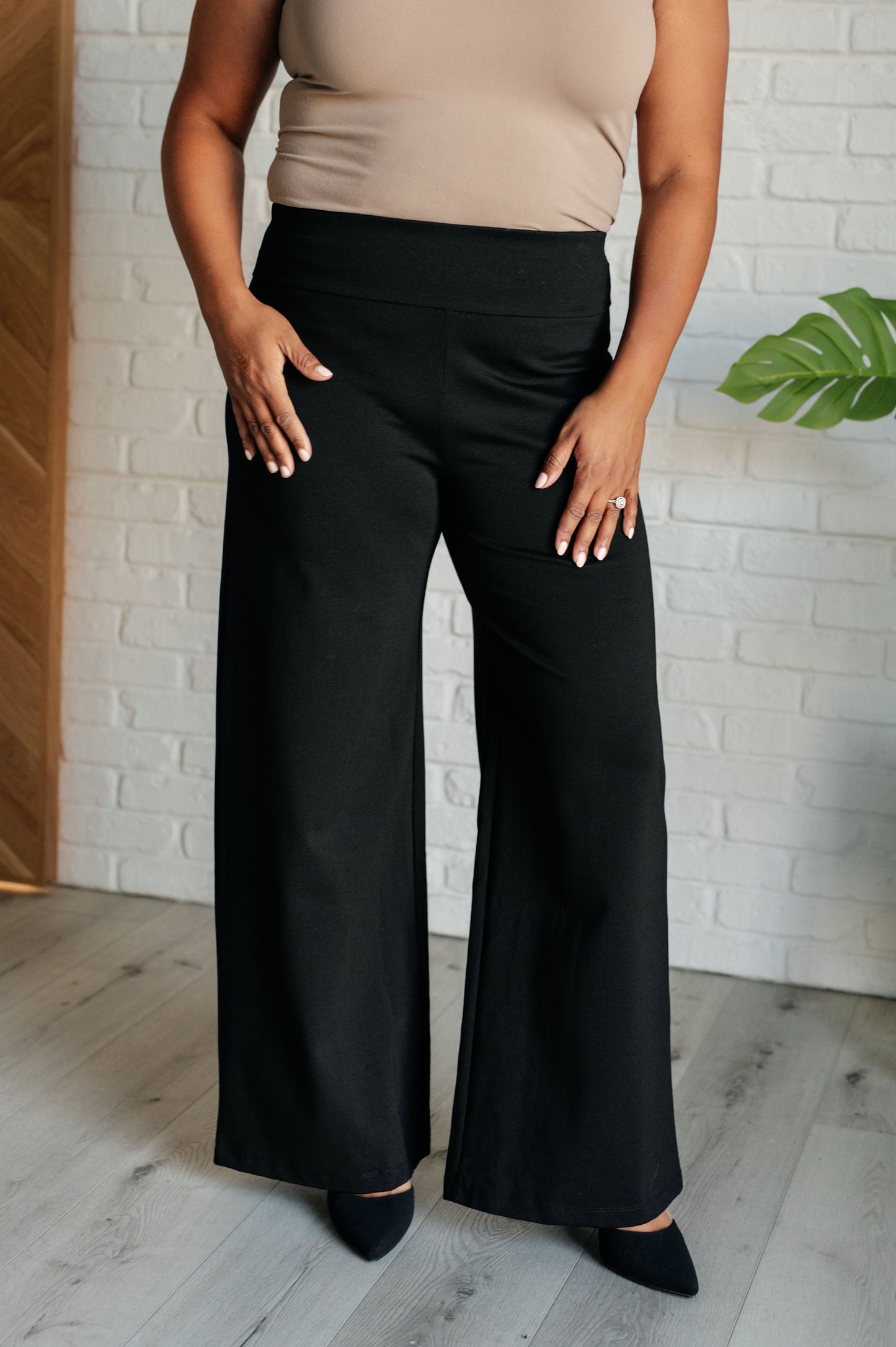 Dear Scarlett Magic Wide Leg Pants in Black