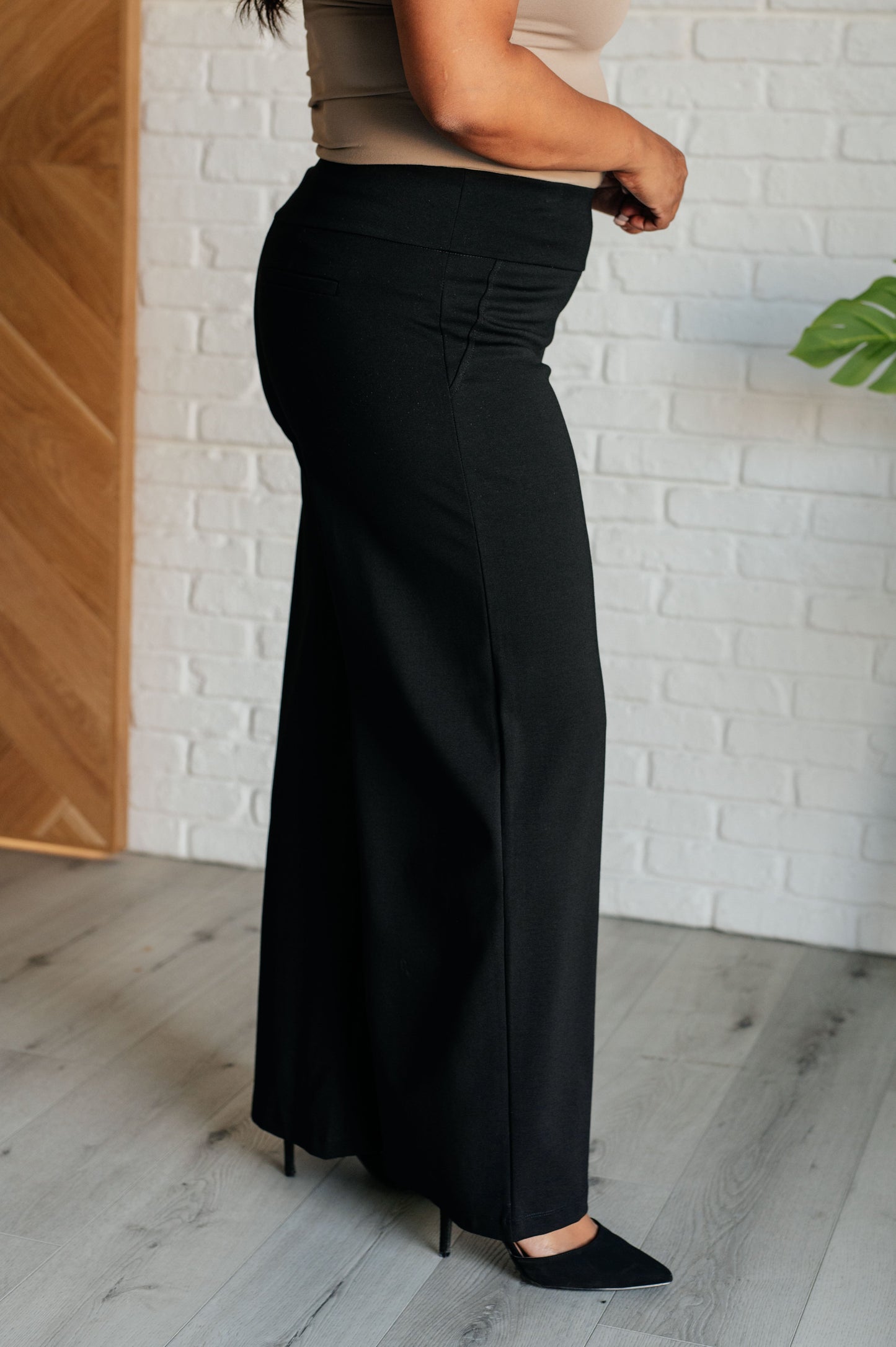 Dear Scarlett Magic Wide Leg Pants in Black