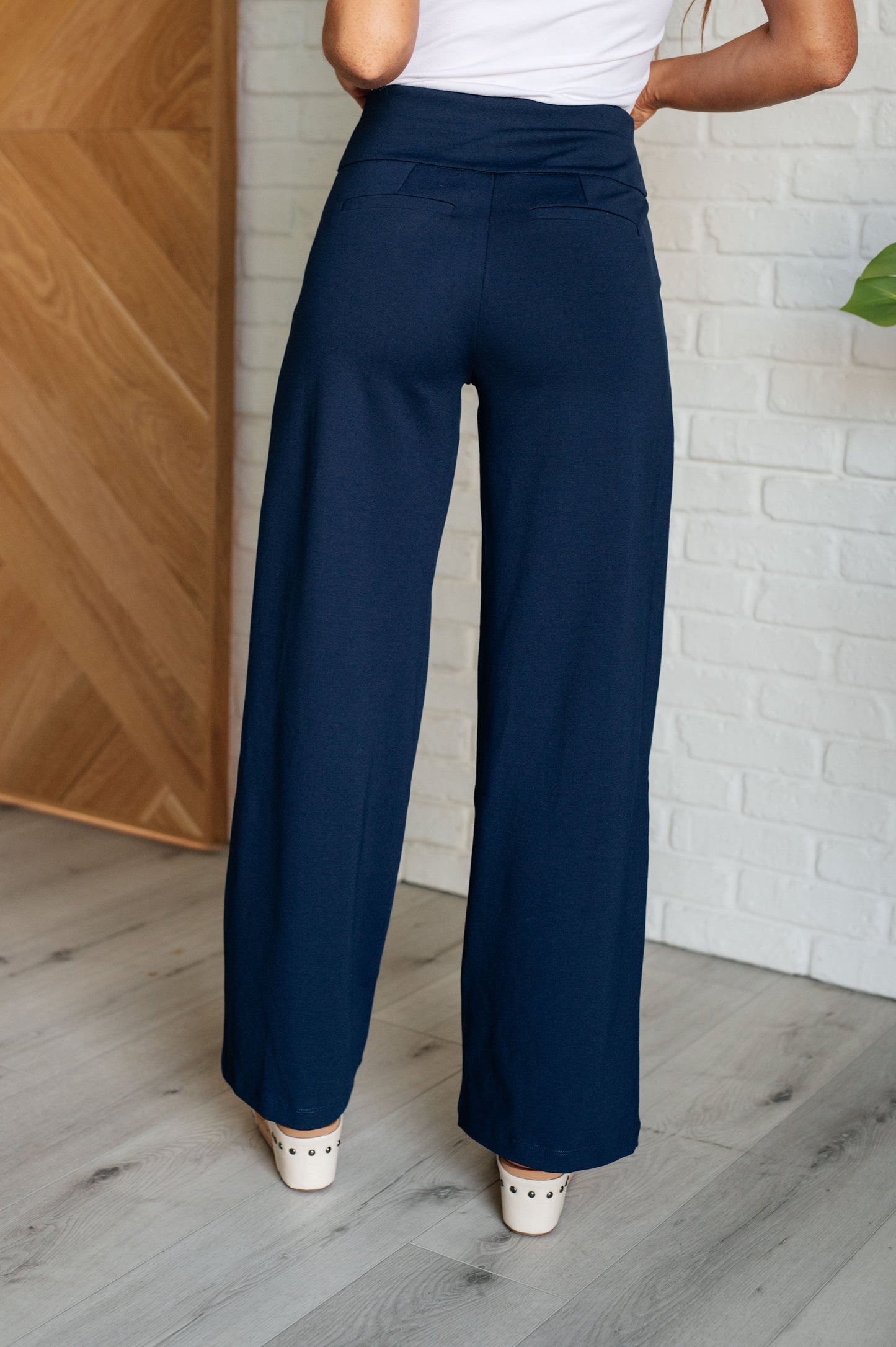 Dear Scarlett Magic Wide Leg Pants in Navy