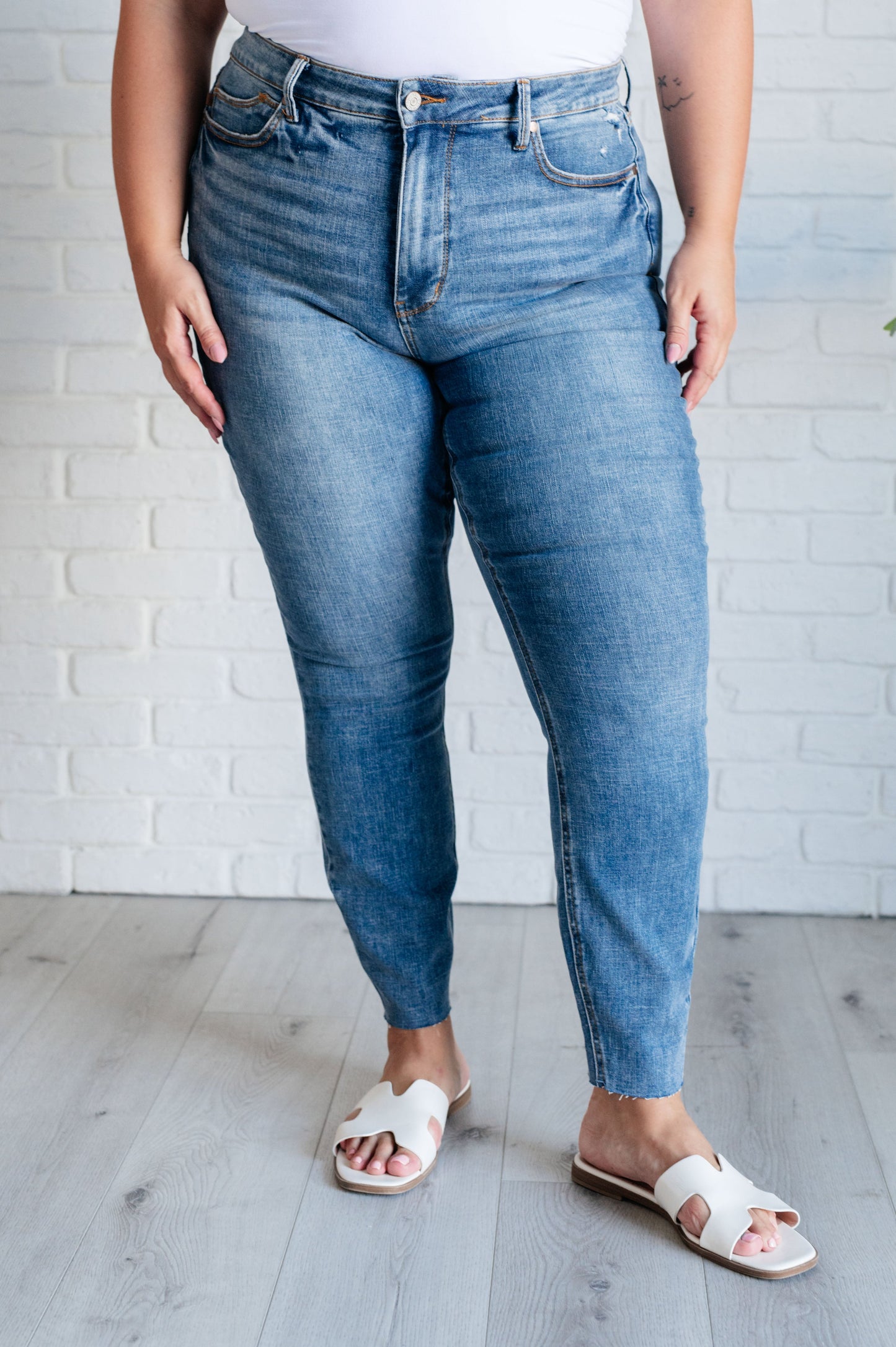 Judy Blue Nicole Tummy Control Skinnies Vintage Wash