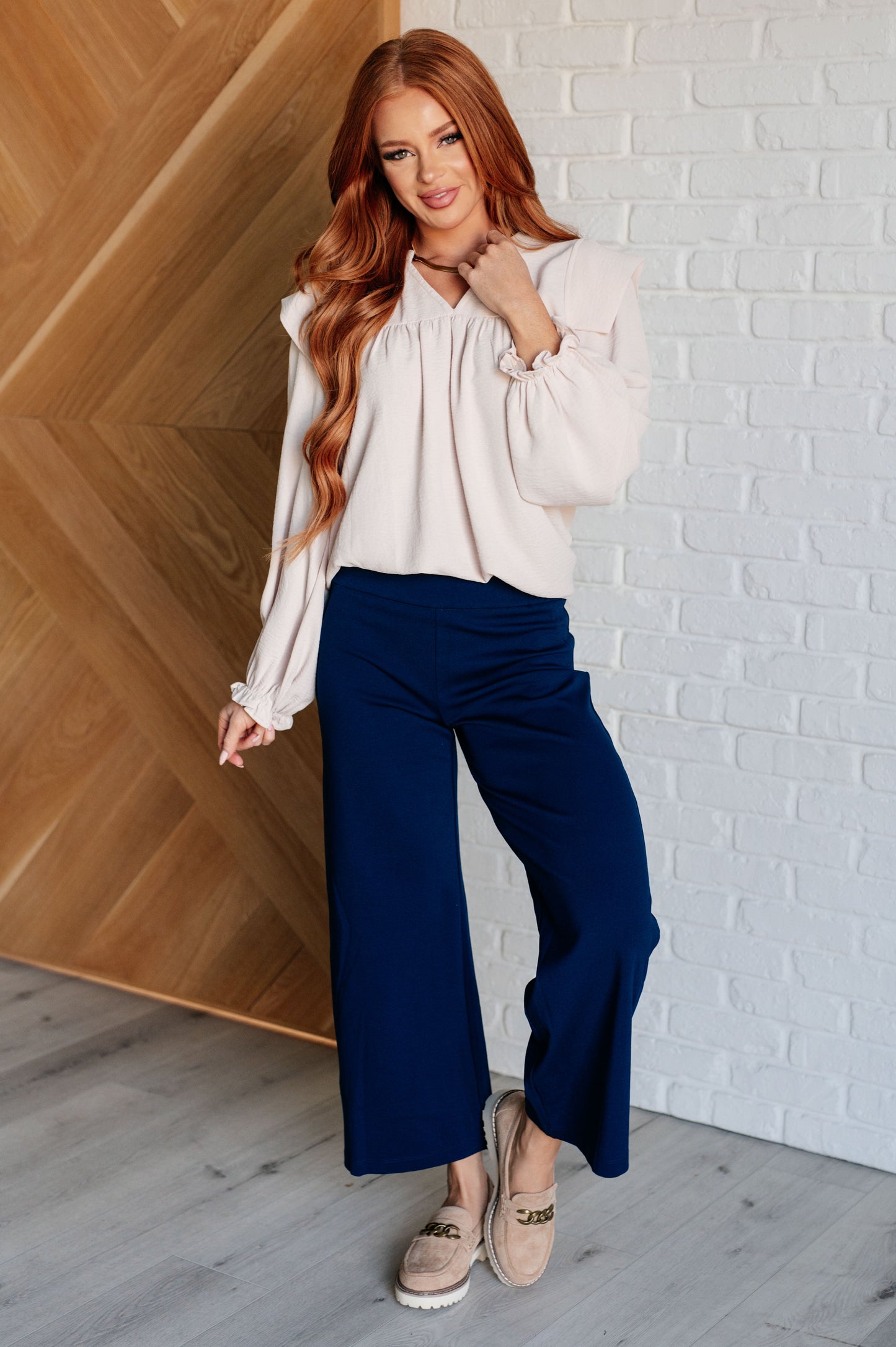 Dear Scarlett Magic Wide Leg Crop Pants in Navy