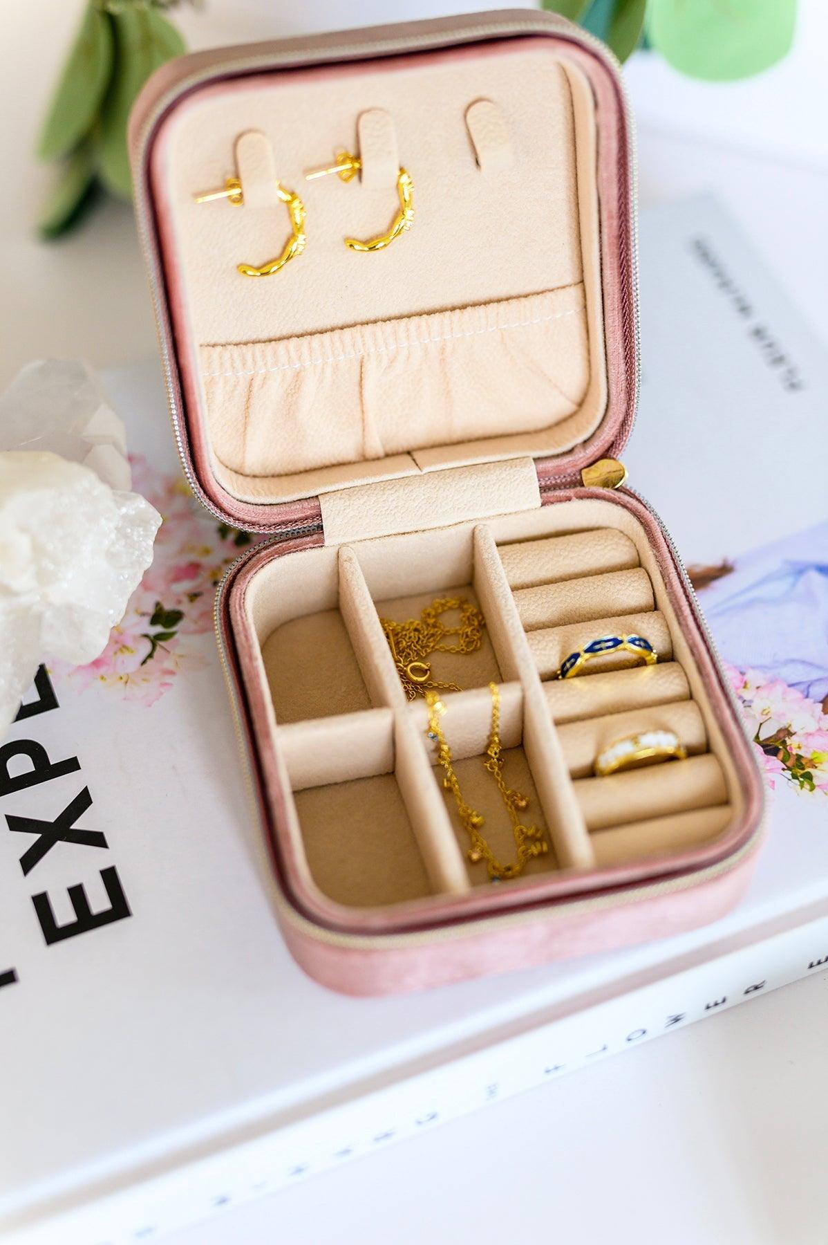 Kept and Carried Velvet Jewlery Box in Mauve - The Fiery Jasmine