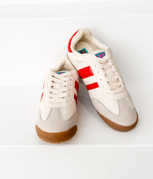Madrid Not Rated Sneaker in Beige/Red
