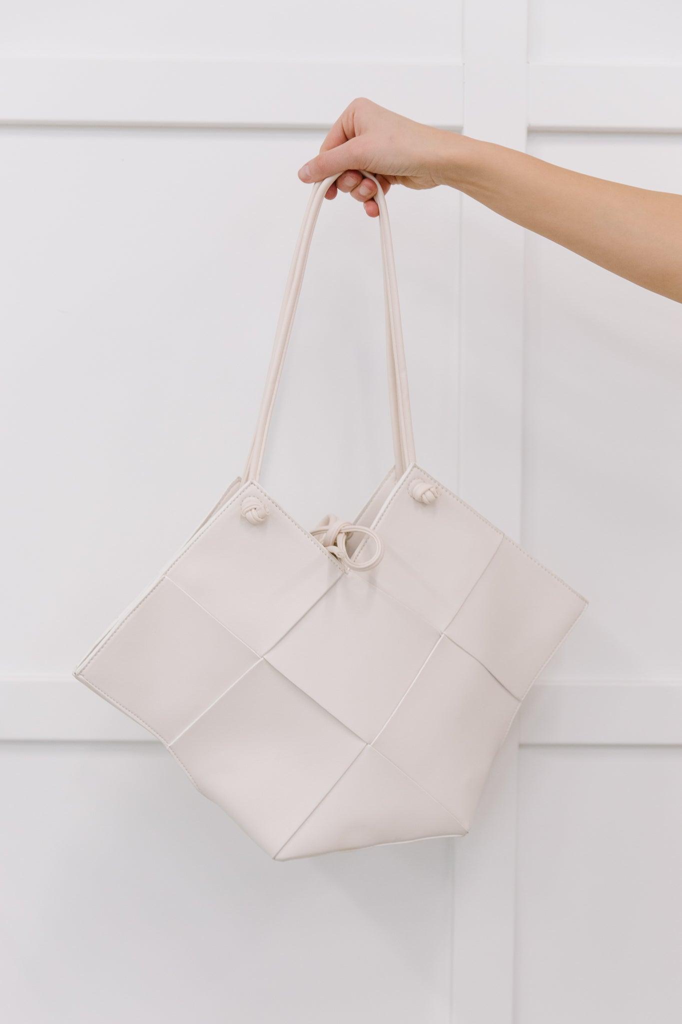 Woven Tote in White - The Fiery Jasmine