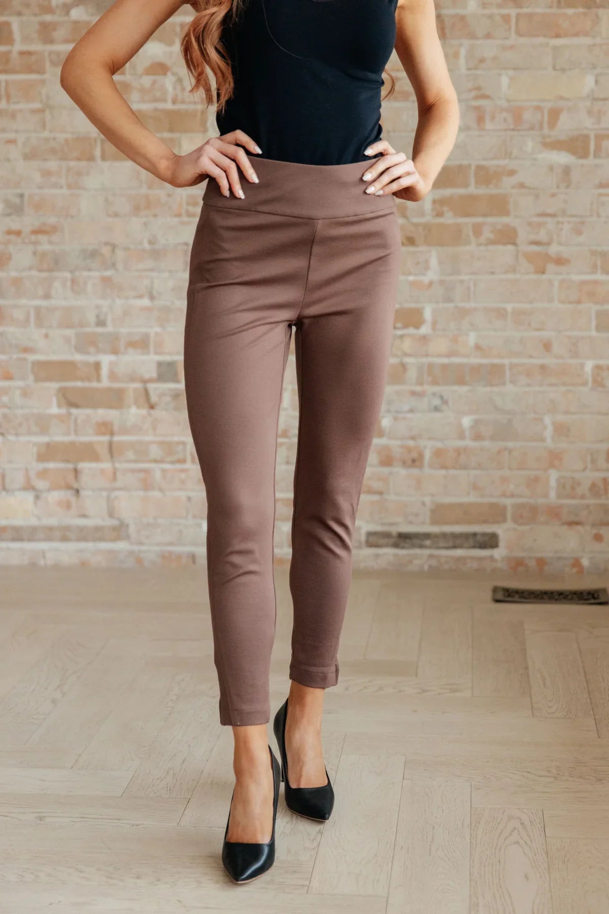 Dear Scarlett Magic Ankle Crop Skinny Pants in Twelve Colors