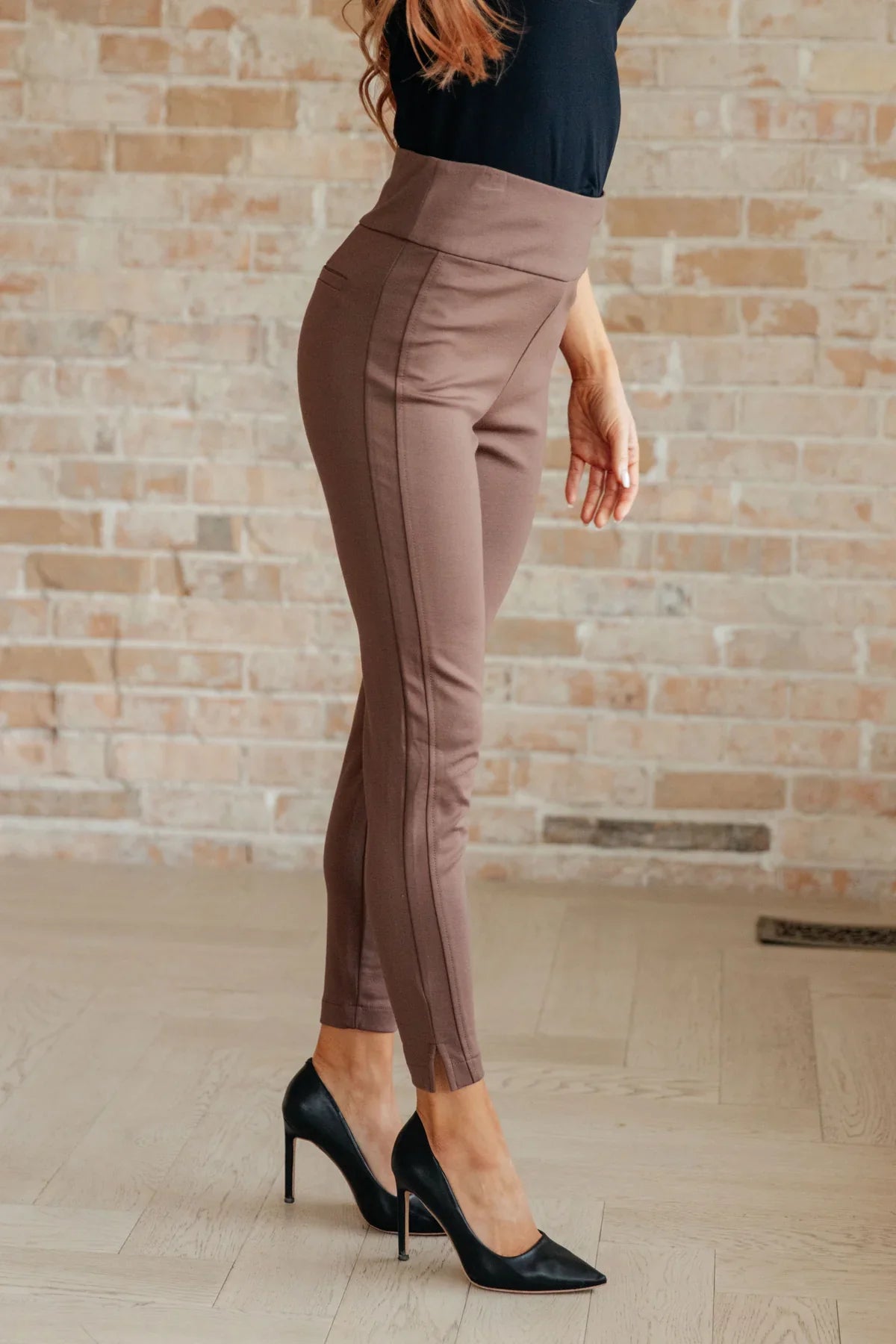 Dear Scarlett Magic Ankle Crop Skinny Pants in Twelve Colors