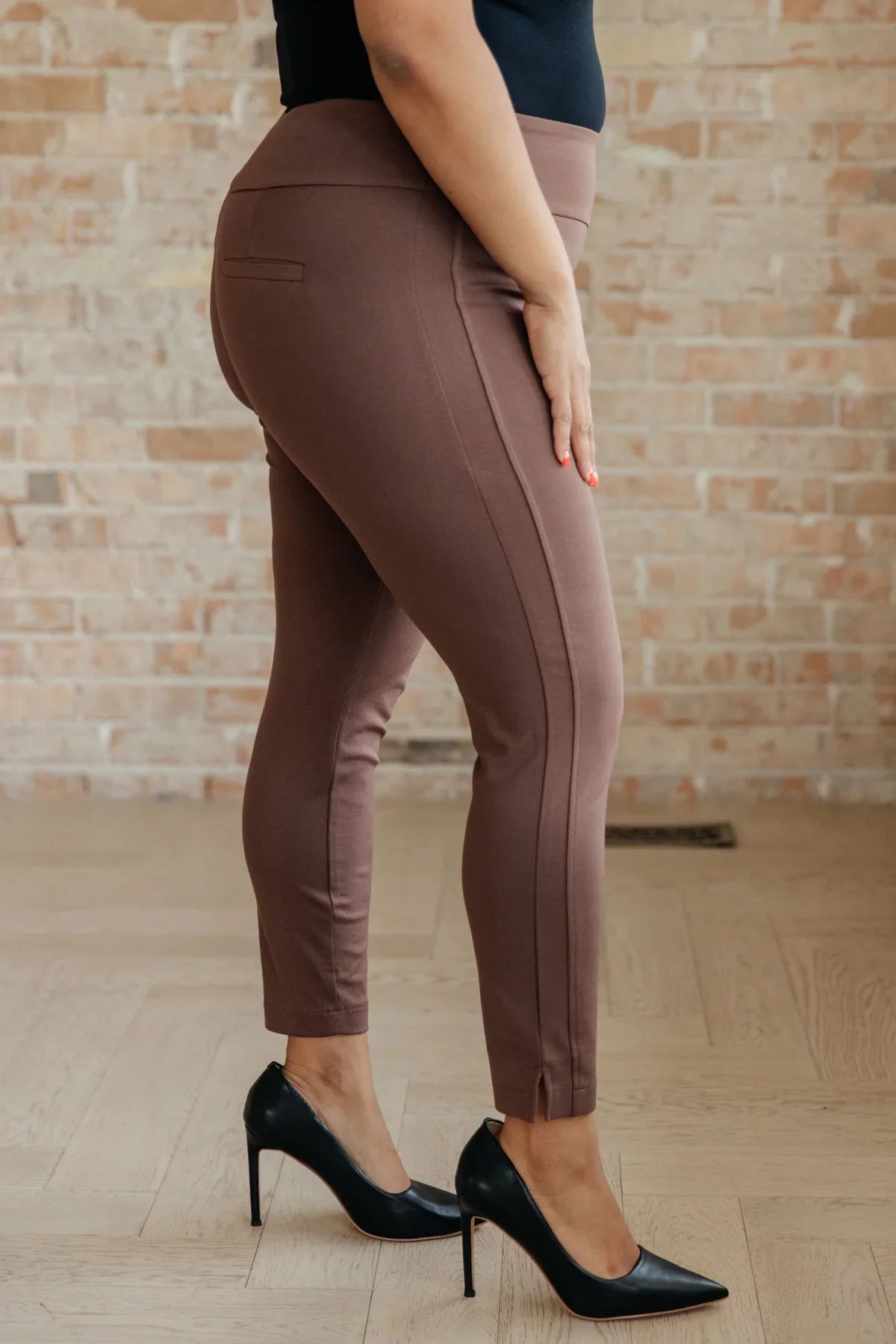 Dear Scarlett Magic Ankle Crop Skinny Pants in Twelve Colors